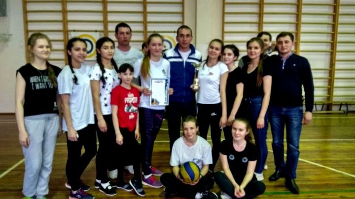 Определены победители по волейболу среди  учащихся  Дрожжановского района