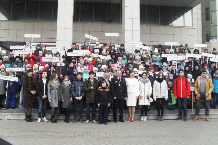 Дрожжановцы приняли участие в торжественном мероприятии, посвященном 45-летию отрядов ЮИД