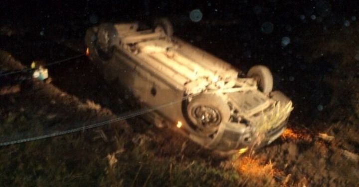 На автодороге «Дрожжаное – Шатрашаны»  произошло опрокидывание автомобиля в кювет