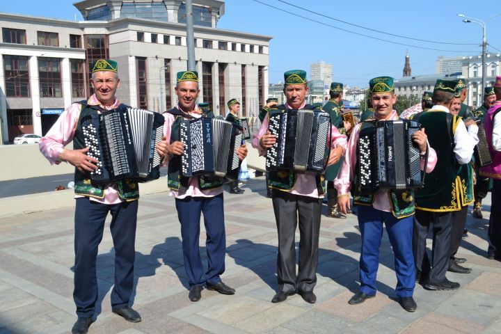 Дрожжановцы выступили на республиканском празднике «Играй, гармонь!»
