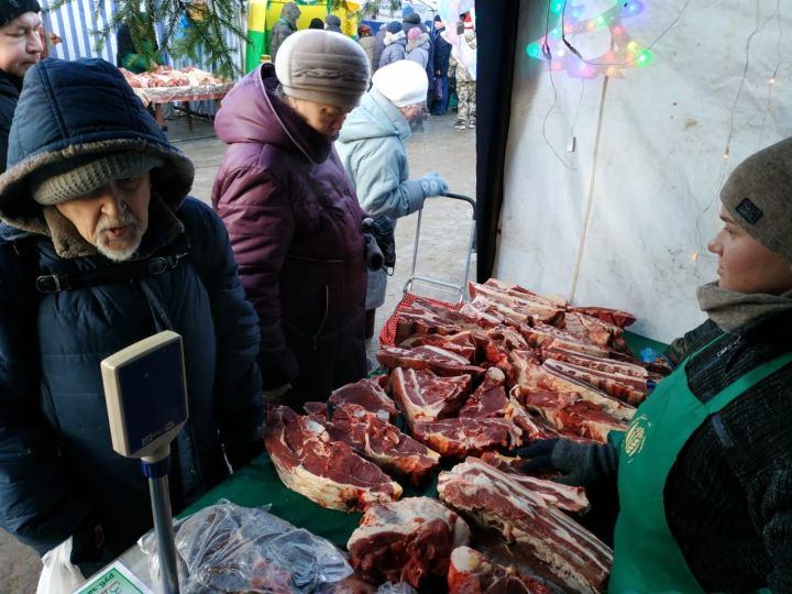 Дрожжановцы участвуют в предновогодней сельскохозяйственной ярмарке в Казани