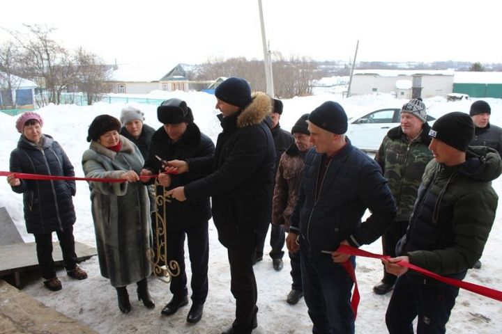 В селе Новое Дрожжаное открылся новый магазин