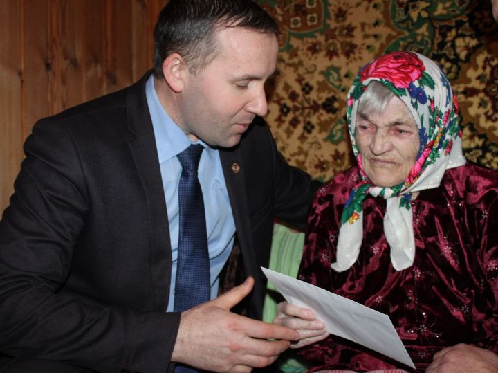 Жительнице села Нижние Каракитяны Дрожжановского района  исполнилось 90 лет