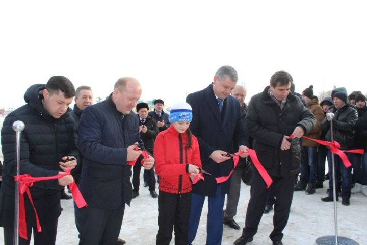В Дрожжановском районе состоялось открытие нового физкультурно-оздоровительного комплекса «Чемпион»