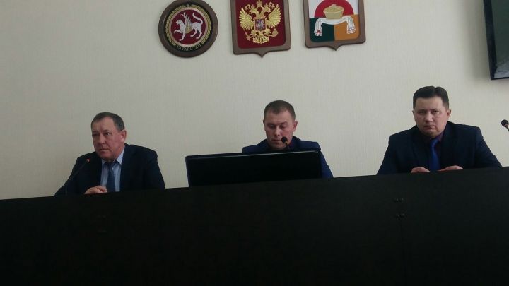 В Дрожжаном состоялось совещание по вопросам обращения с твердыми коммунальными отходами