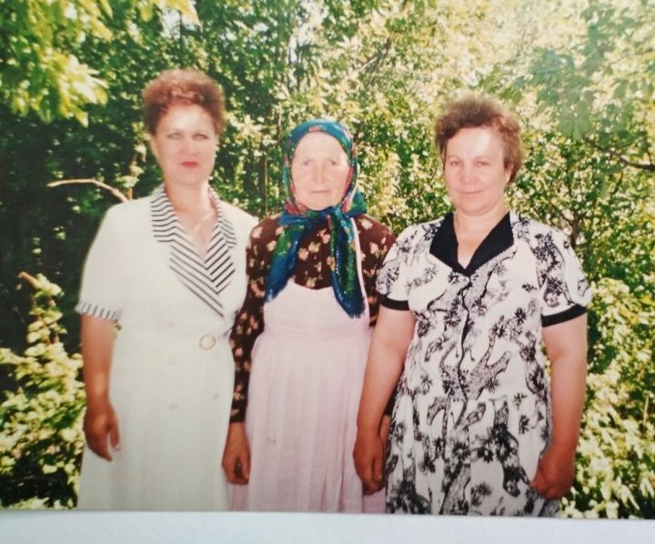 Жительнице Дрожжановского района Валентине Артемьевой исполнилось 90 лет