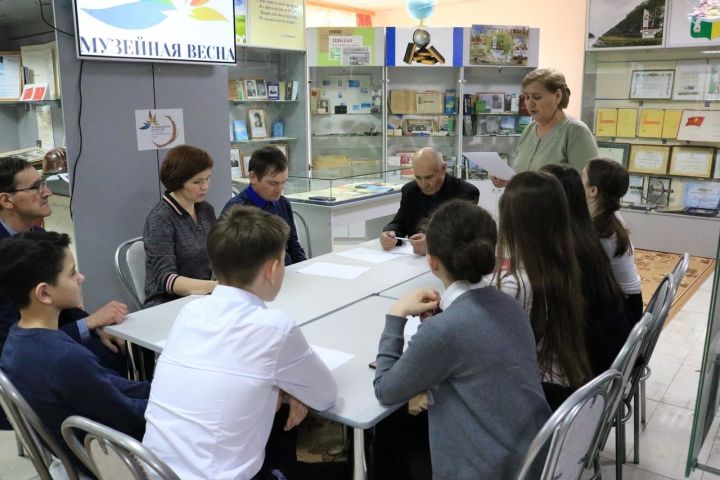 Юные журналисты Дрожжановского района участвуют в акции "Музейная весна Татарстана"