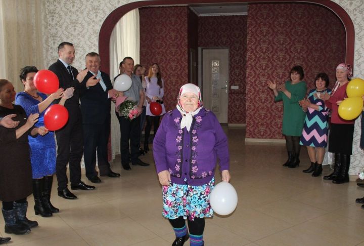 Елена Григорьева, жительница Дрожжановского района отметила девяностолетний юбилей