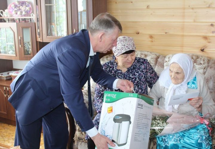 Жительница села Старые Какерли  отпраздновала 90-летний юбилей