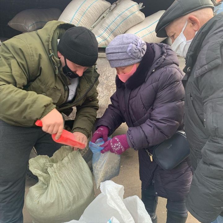 Дрожжановцы организовали 32 торговые точки на сельхозярмарке в Казани