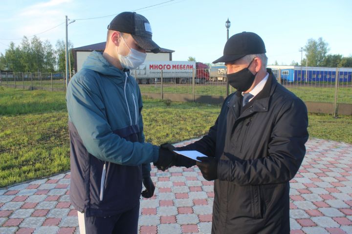 В Дрожжановском районе состоялись первые проводы весеннего призыва