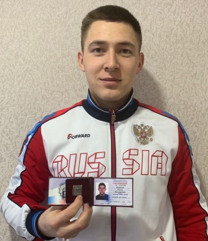 Дрожжановский борец удостоен звания «Мастер спорта России»