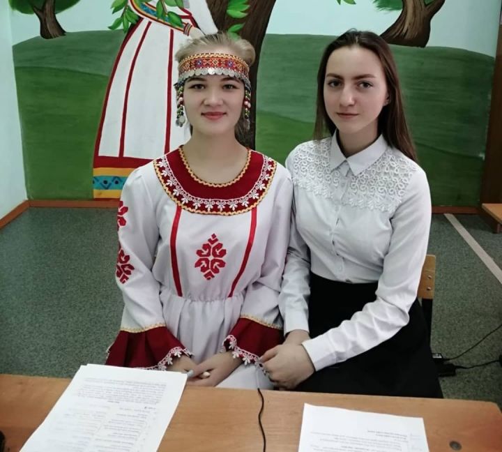 Ученицы Дрожжановского района успешно выступили на конференции
