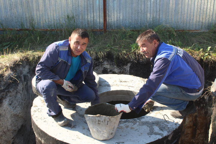 В Дрожжаном подключают водопровод от поселка Бурундуки