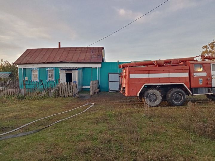 Добровольцы ДПК «Чекурское» Дрожжановского района отстояли от огня жилой дом