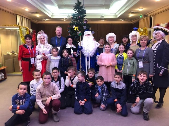 Дети мобилизованных Дрожжановского района побывали на Кремлевской новогодней ёлке