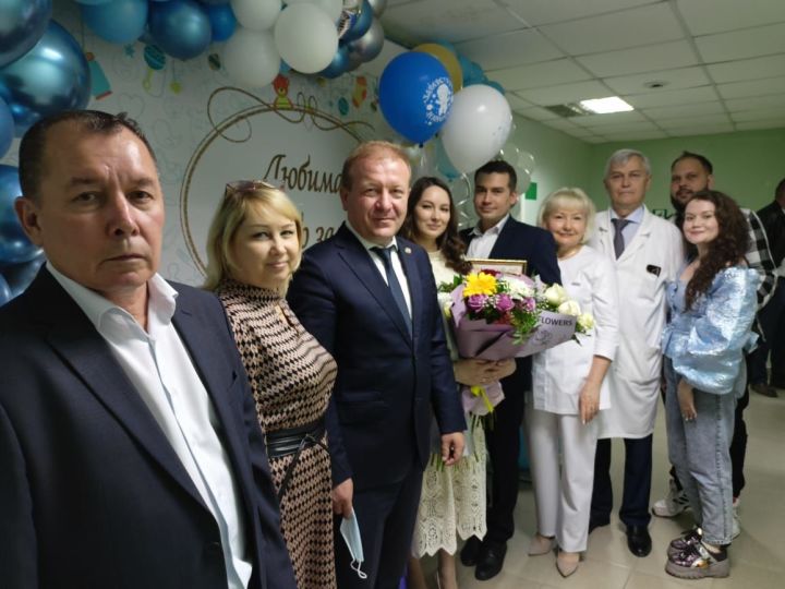 В канун Международного дня семьи в Дрожжановском районе состоялось торжественная выписка маленького Владимира