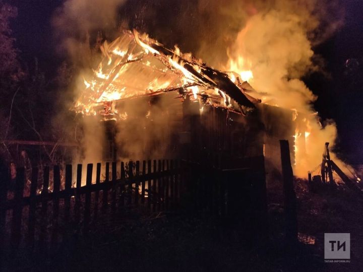 На пожаре в РТ сгорел 50-летний мужчина