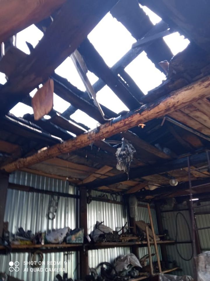 В одном из сел Дрожжановского района сгорел гараж в частном доме