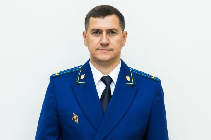 Уроженец Дрожжановского района назначен прокурором Алексеевского района