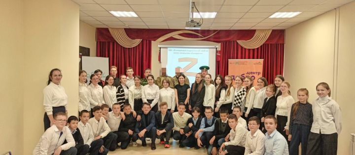 Дрожжановские учащиеся встретились с  участниками СВО, которые прибыли в краткосрочный отпуск