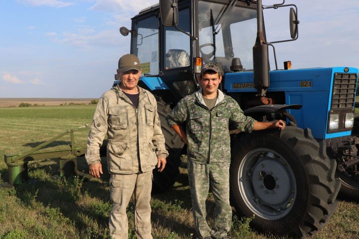 Владимир Лысов — Чүпрәледә уңышлы эшләп килүче КФХ җитәкчеләренең берсе