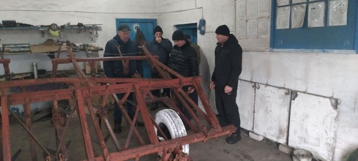 Чүпрәледә техника кышкы саклауга куелды