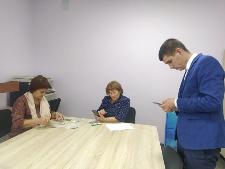 Педагоги Стародрожжановского многопрофильного лицея активно включились в подписную кампанию