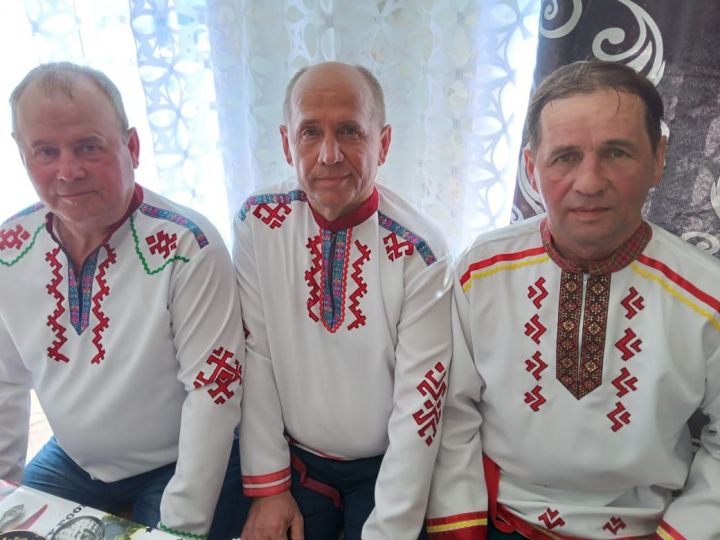 Карсаковы и Назаровы из села Новое Ильмово Дрожжановского района чтят свои традиции
