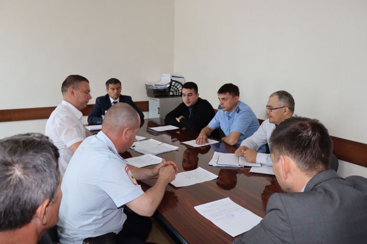 Состоялось заседание по административным правонарушениям в Дрожжановском районе