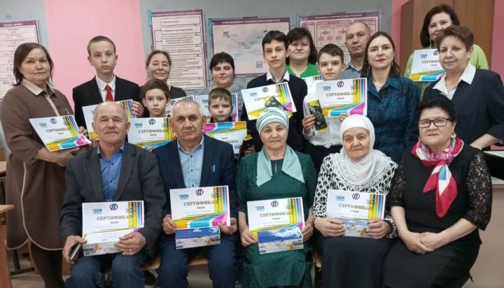 Семья Салимзяновых из Дрожжановского района РТ примет участие в финале чемпионата «Связь поколений»