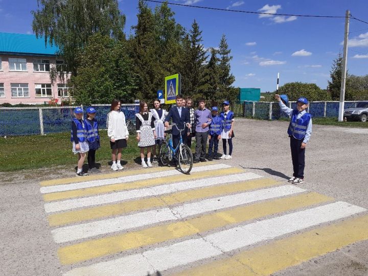 Чүпрәле балалар бакчаларында юл хәрәкәте кагыйдәләре буенча чаралар уза