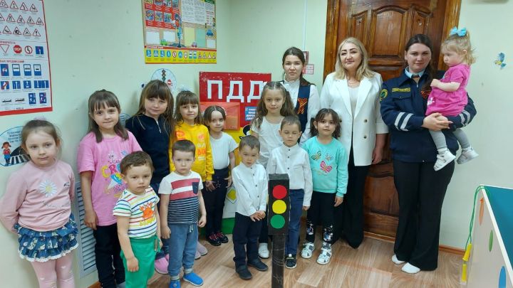 В Староильмовской начальной школе-детский сад прошло мероприятие по ПДД