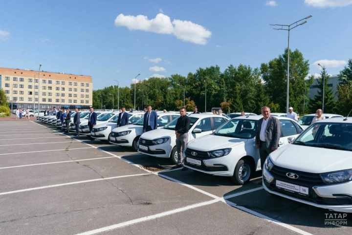Чүпрәле районы спорт бүлеге яңа транспортлы булды