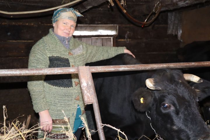 Чүпрәледән Ирина һәм Радик Айзатулловлар хезмәт белән мәшгуль кешеләр