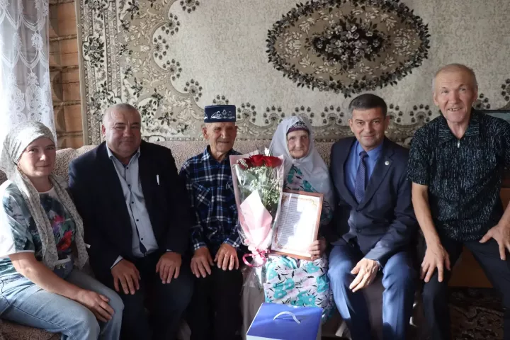 90-летний юбилей отметила труженица тыла из Малой Цильны Каусария Фахрутдинова