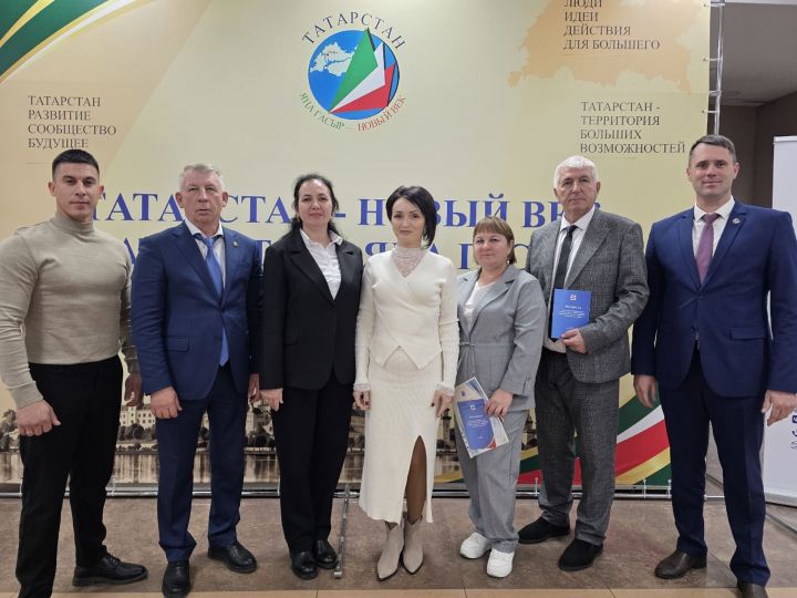 Дрожжановцы приняли участие в XI съезде движения «Татарстан — новый век» в Казани