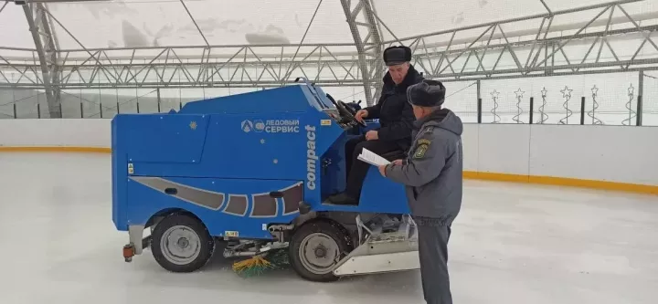В Дрожжановском районе РТ провели техосмотр самоходных машин МБО «Спортивная школа»
