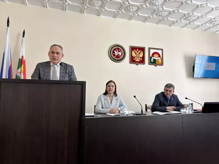 Пенсии выросли, услуги стали доступнее: в Дрожжановском районе подвели итоги работы Клиентской службы СФР