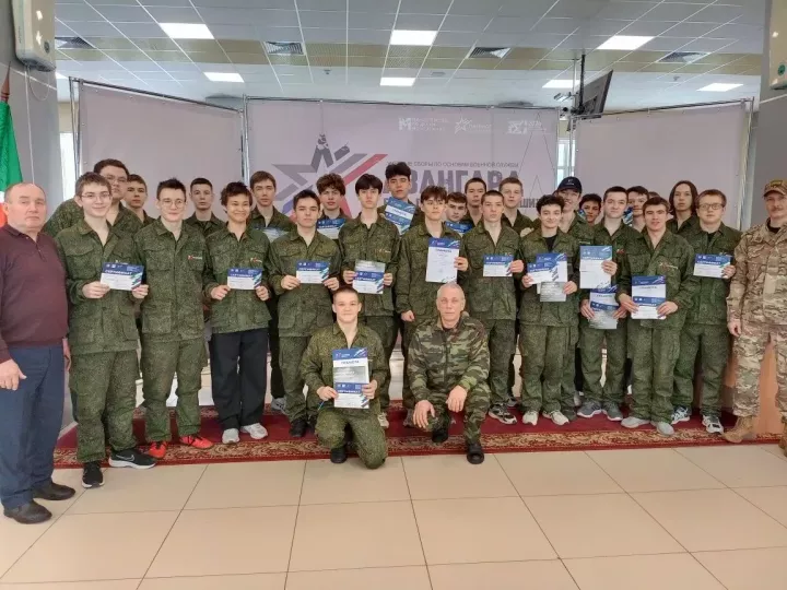 Старшеклассники Дрожжановского района прошли военные сборы в центре «Патриот»