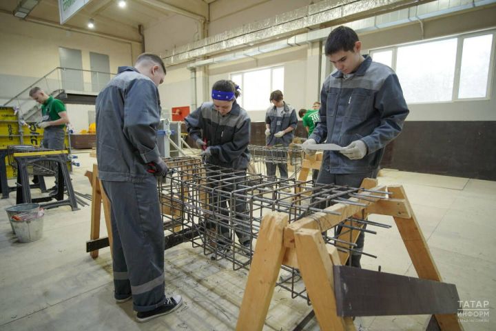В Татарстане более 15 тысяч молодых специалистов трудоустроены в 2025 году