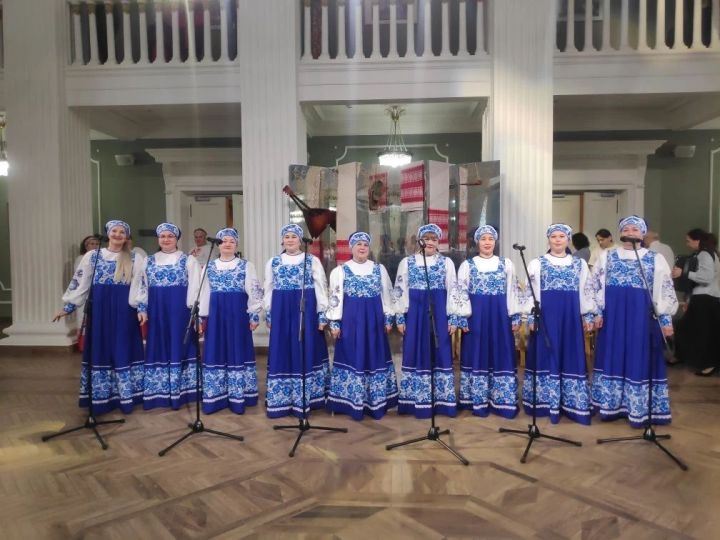 Народный коллектив «Калинушка» Дрожжановского района получил диплом лауреата в Казани
