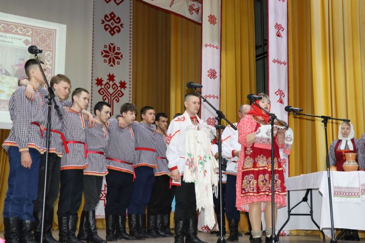 В Дрожжановском районе прошёл отбор на фестиваль чувашской рекрутской песни «Никрут юрри»
