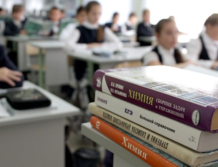 Выпускники Дрожжановского района успешно сдали ЕГЭ, показав достойные результаты