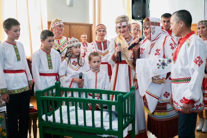 Чүпрәледән Клементьевлар «Ел гаиләсе» бәйгесендә катнаша
