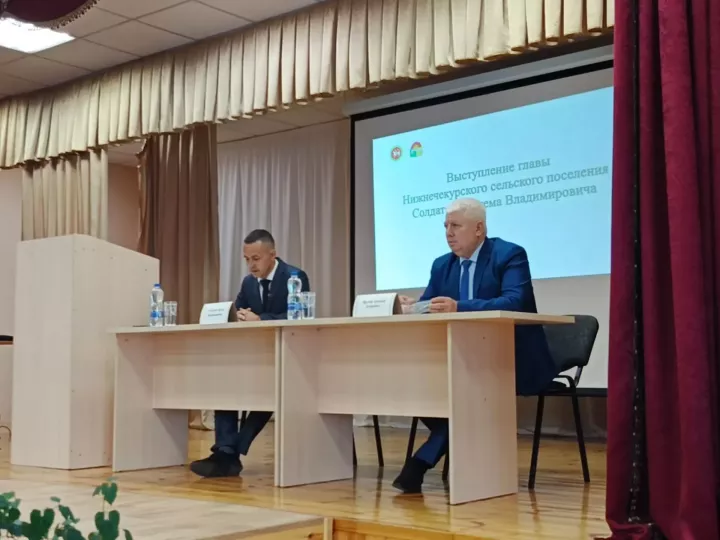 В Нижнечекурском поселении подвели итоги полугодия