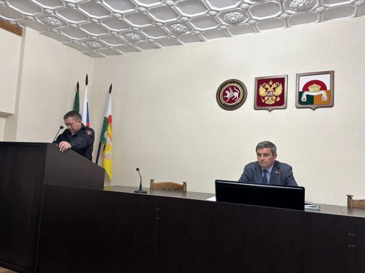 В Дрожжановском районе прошло внеочередное заседание комиссии после смертельного ДТП