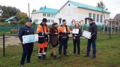 Погода алешкин. Алешкин Саплык школа. Алешкин СОШ Саплык Дрожжановский район. Алешкин Саплыкская средняя школа 1991 г.