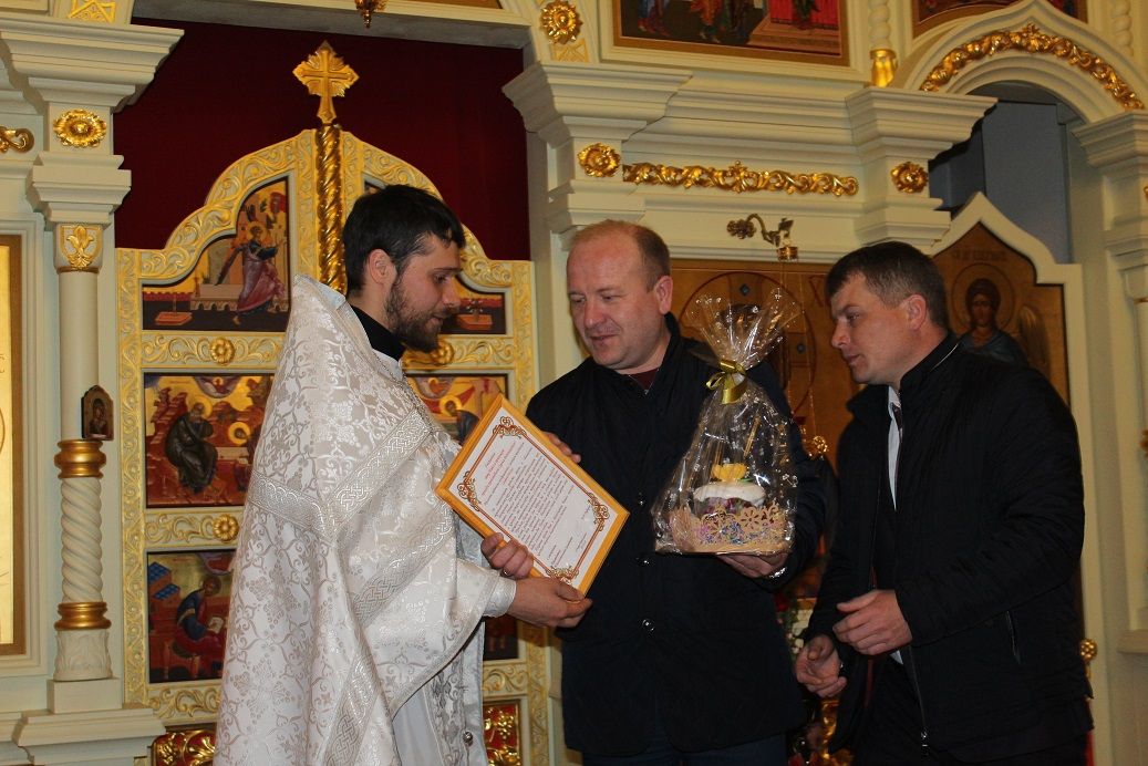 Марат Гафаров  поздравил  православных жителей  района с Пасхой