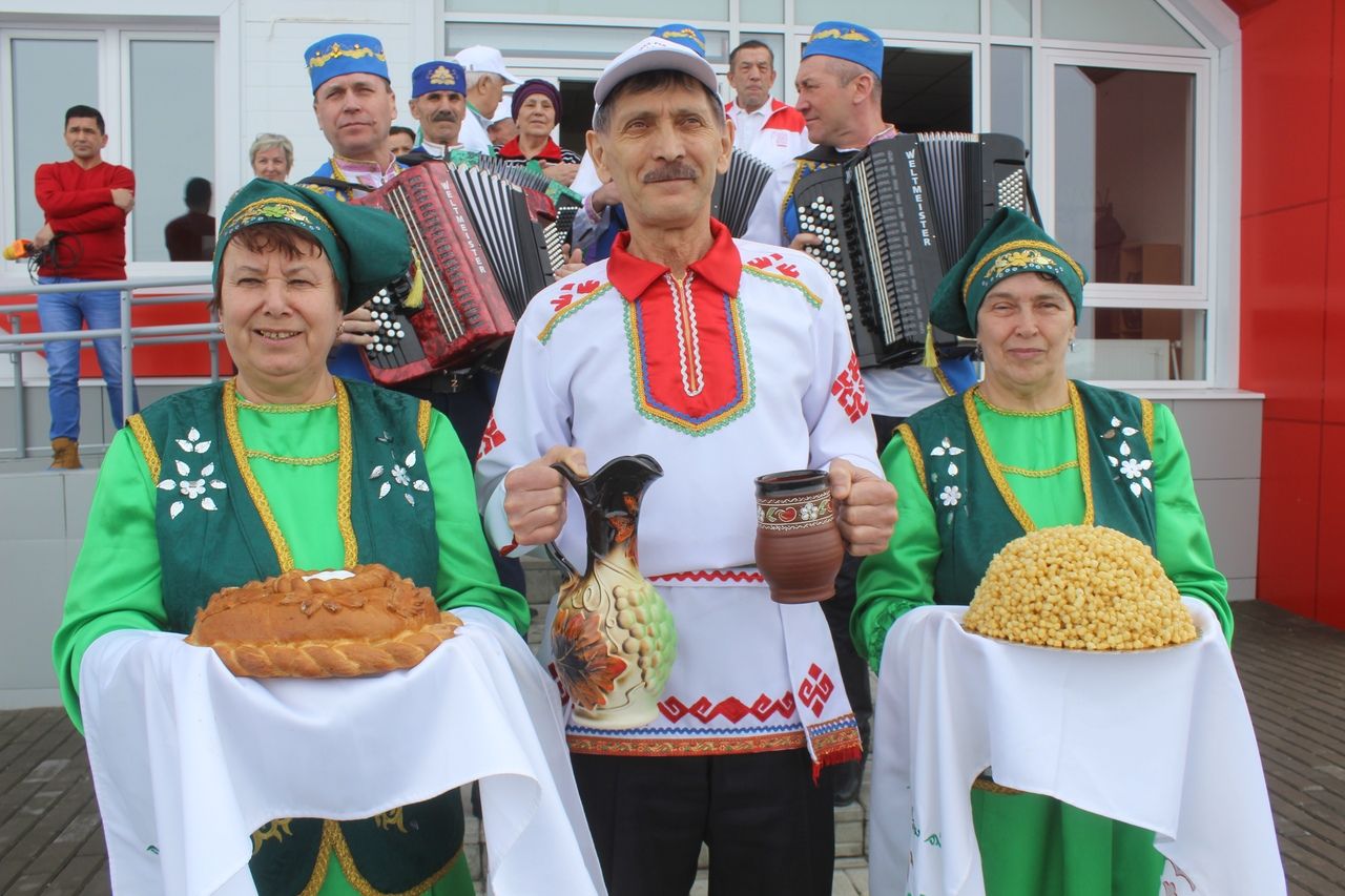 Родной край дрожжановский. Село неуплаты Зеленодольский район. Село Нурлаты Зеленодольский район. Мечеть деревня Нурлаты Зеленодольского района. Село Нурлат Татарстан.